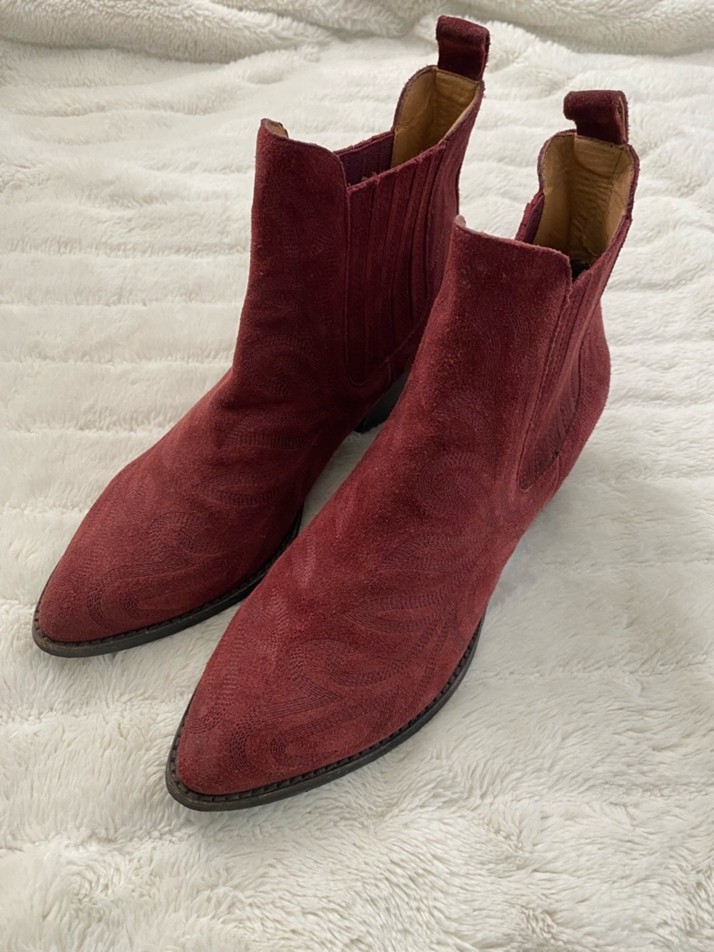 Dolce Vita Burgundy Suede Heeled Ankle Boots Size 9.5